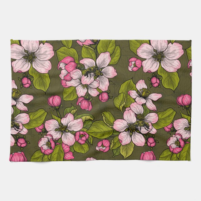 Äppelblommar på mörk grönt kökshandduk (Horisontell)
