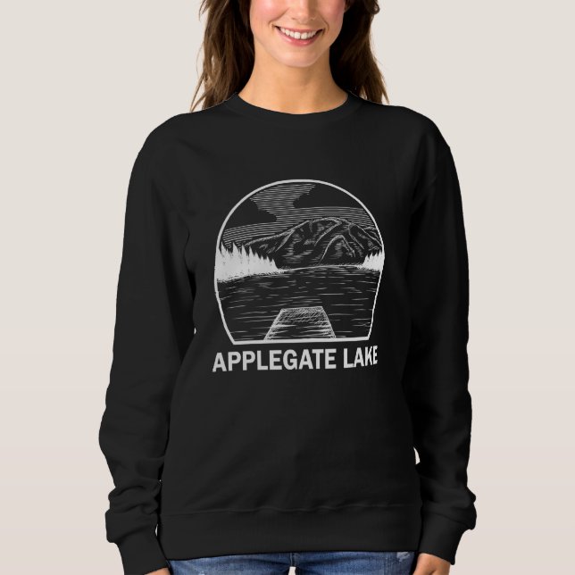 Applegate Sjö Oregon Funny Fishing Camping Sommar T Shirt (Framsida)