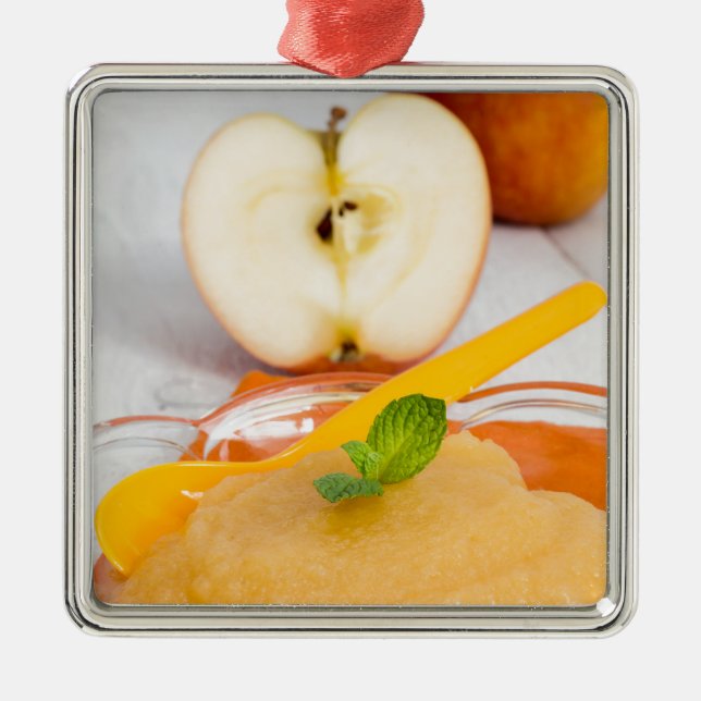 Applesauce med kanel och orange julgransprydnad metall (Framsidan)