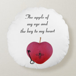 Äpplet mitt öga och nyckel mitt hjärta rund kudde