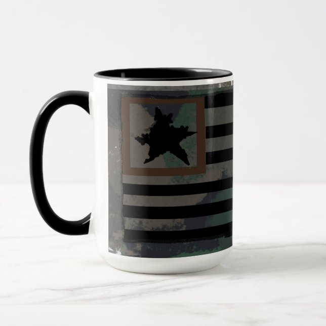 Approachable Wolf : Home of The Brave Mug Mugg (Vänster)