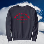 Après Ski Club Vinter Röd Skidort Vapen Herr Lång Ärmad Tröja<br><div class="desc">Après Ski Club, vinter röd skidort vapen, marinblå sweatshirt. Anpassa med året för din skidresa, skidortnamn och plats. Perfekt för en gruppskidresa, som en present för att minnas en tidigare resa eller för en après ski tema svensexa. Designad för att matcha vår Après Ski Club kollektion.</div>