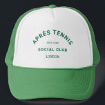 Après Tennis Social Klubb Anpassningsbar Grönt Vap Keps<br><div class="desc">Après Tennis Social Klubb Grönt Vapensköld tennis cap. Anpassa till år och plats. Perfekt för en lokal tennis-turnering,  som gåva till en tennis älskare eller till en servitris för tennis. Designad för att matcha vår Après Tennis Social Klubb Collection.</div>