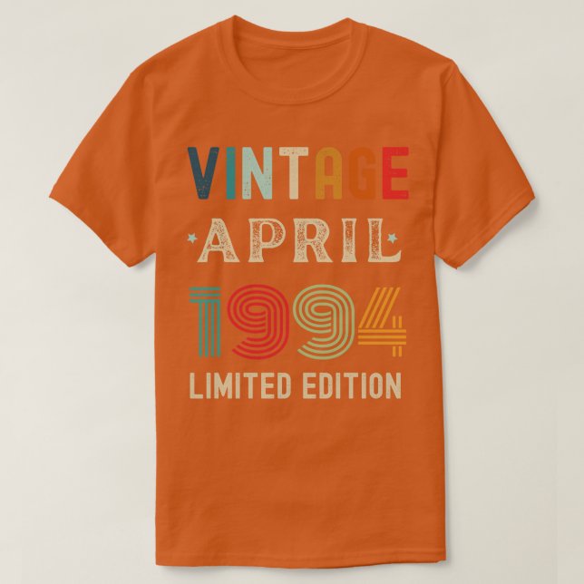 April Birthday Gift 14 T Shirt (Design framsida)