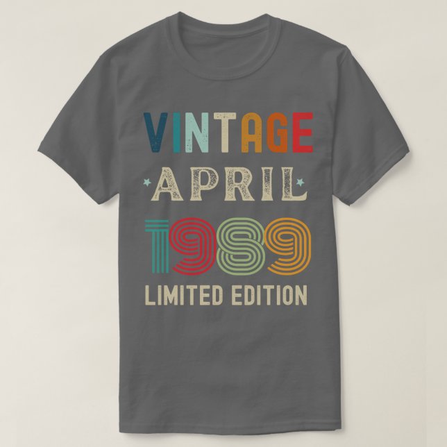 April Birthday Gift 19 T Shirt (Design framsida)