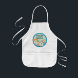 Apron Children Zeevie and Friends for Hanukkah Blu Barnförkläde<br><div class="desc">En Hanukkah blå, barnens apron. Den här "Zeevie and Friends"-plattan är en underbar gåva till alla barn som Chanukah. Använda för bakning, hantverk eller lek för att göra vilken dag som helst! Anpassa genom att ta bort text och lägga till egen text. Välj ditt favoritteckensnitt stil, färg och storlekt. Det...</div>