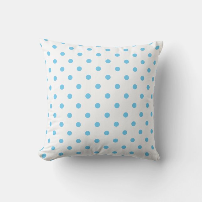 Aqua Blue and White Polka Dot på en Pillow Kudde (Framsida)