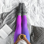 Aqua Blue och Shock rosa Miami Ombre Leggings<br><div class="desc">Bright Miami ombre för dina yogaprogram. Ett söt överlägg! Se till att kontrollera de två tonarna bakåt. Azure och Fuchsia ombre med lila center. Blått och rosa övertoning. Vattenblått och shock rosa,  bakgrund.</div>