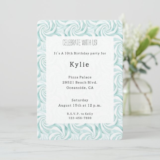 Aqua Mint White Swirls Birthday Inbjudningar (Stående Fram)