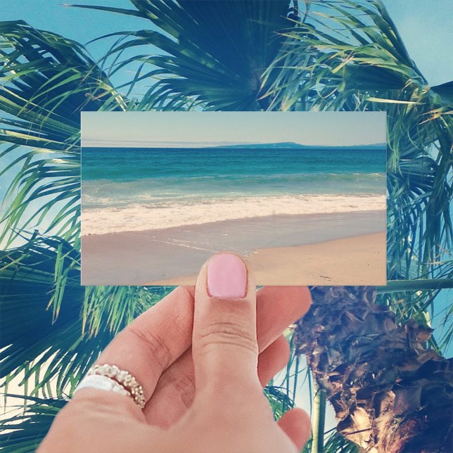 Aqua Strandscen Minimalistisk Foto Visitkort (Minimalist beach photo business cards.)