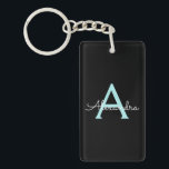 Aqua Teal Blue Script Girly Monogram Namn Nyckelring<br><div class="desc">Nyckelkedjan Black and Aqua Teal Blue Simple Script Monogram Namn. Det gör perfekten söt 16-årsjubileum,  bröllop,  möhippa,  årsdag,  babydusch eller bachelorette-fest för någon som glam lyxen och chic stilar i kärlek.</div>