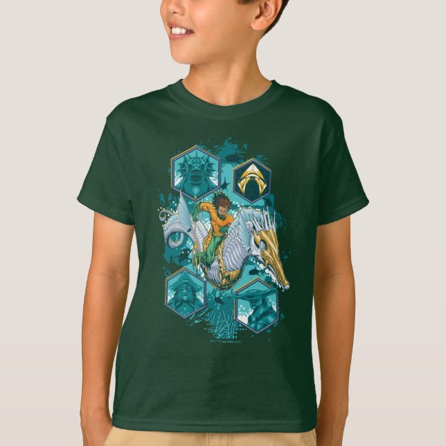 Aquaman Riding Seahorse över Kingdoms T Shirt (Framsida)