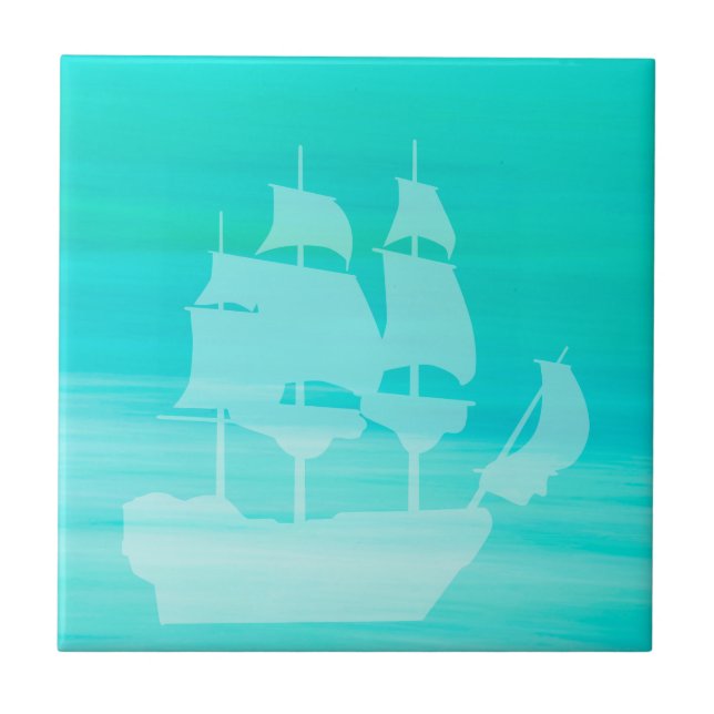 Aquamarine Sea vatten med en gammal segelbåt Kakelplatta (Framsidan)