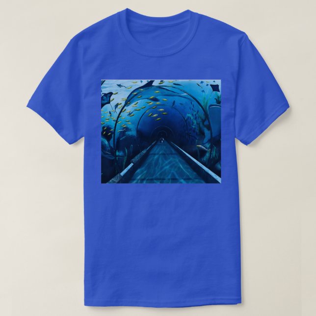 Aquarium tunnel Classic TShirt T Shirt (Design framsida)