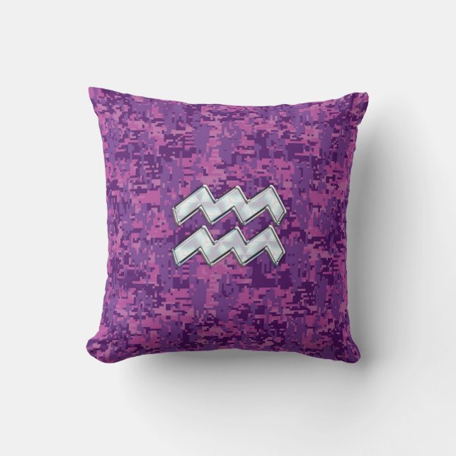 Aquarius Zodiac Sign on fuchsia digital camouflage Kudde (Framsida)