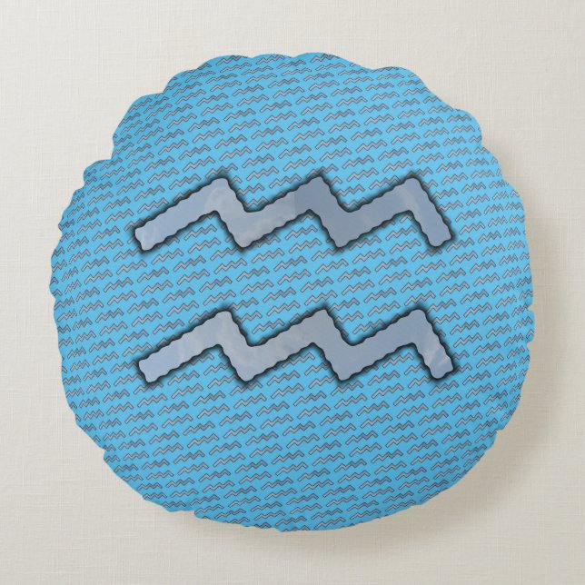 Aquarius Zodiac Symbol Inslag av Kenneth Yoncich Rund Kudde (Framsidan)