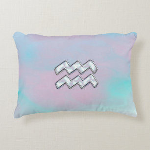 Aquarius Zodiac Symbol Mor i Pearl Nacre Prydnadskudde