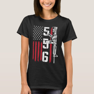 Ar 15 Amerikanska Flagga ändringsförslag 556 T Shirt