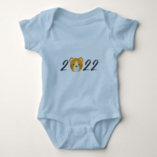 År 2022 t shirt