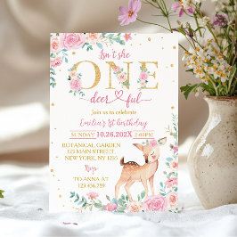 Är hon inte enskadefull Rosa Blommigt Birthday? Inbjudningar