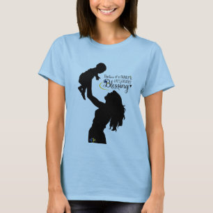 "Är kärlek av en familj liv mest underbara gåva T Shirt
