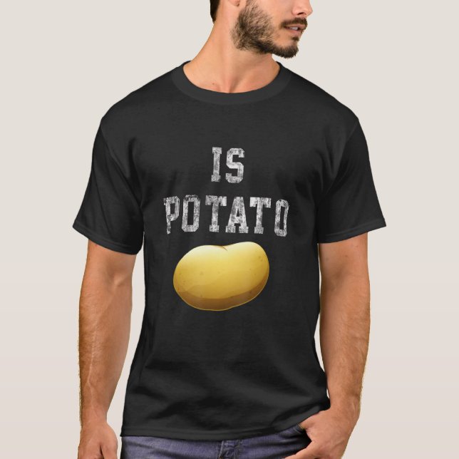 Är Potato - Sent kvällsTV roligt T Shirt (Framsida)