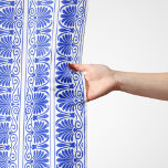 Arabesque Mönster Blue - Grekiska Medelhavet Sjal<br><div class="desc">Elegant,  snyggt och sofistikerat grekiskt mönster i blått och vitt färg. Modern gåva och trendig,  perfekt för älskare i Medelhavsområdet i ert liv.</div>