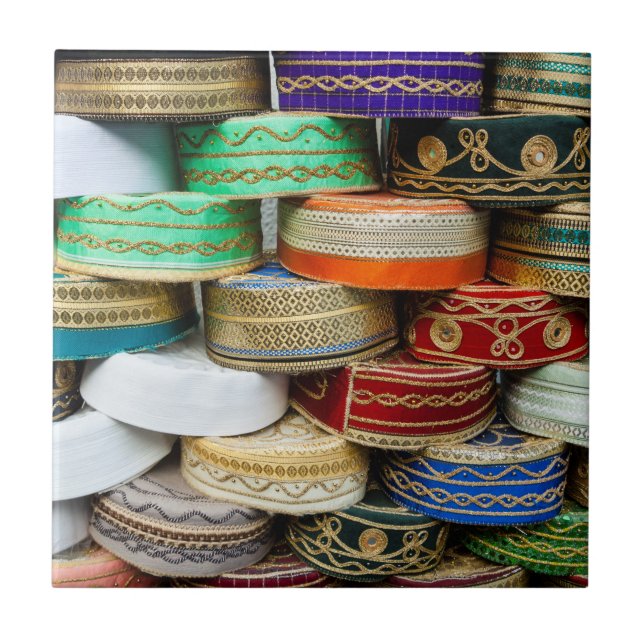 Arabkap på marknaden kakelplatta (Framsidan)