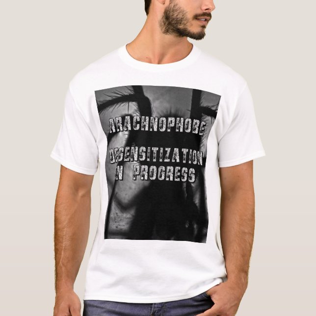 Araknofobe ~ desensibilisering T-Shirt (Framsida)