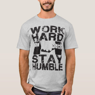 Arbeta hårt för att hålla dig lugn - miniatyr tee shirt