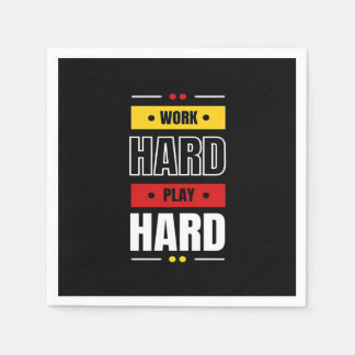 Arbeta hårt för att spela upp så hårt pappersservett