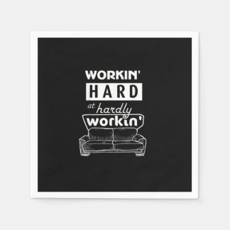 Arbeta hårt med att knappt arbeta - roligt och Coo Pappersservett