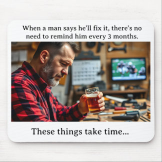 Arbeta i pågående musknappsats musmatta