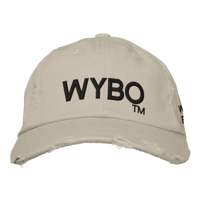 Arbeta med knappen av kap. broderad keps (Framsida)