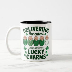 Arbetande & Förlossning Lucky Charm Sjuksköterska Två-Tonad Mugg