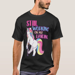 Arbetar fortfarande med min landningsskada bruten t shirt