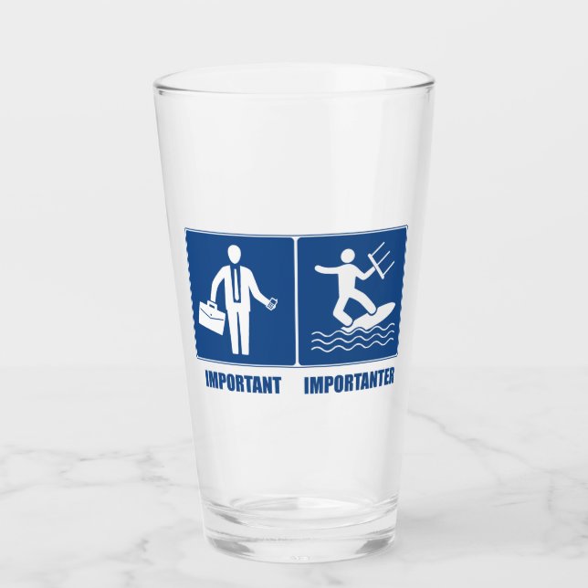 Arbetet är viktigt, det är viktigt med kitektsfing glaskopp (Framsida)