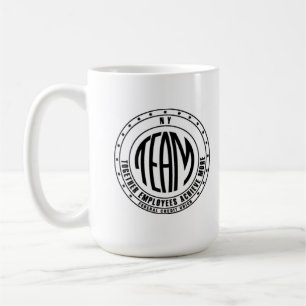 arbetsmugg med logotyp- och anställdnamn kaffemugg