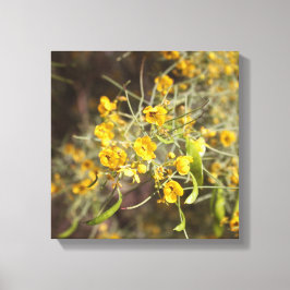 Arbetsytan gula blommor har omslagits canvastryck