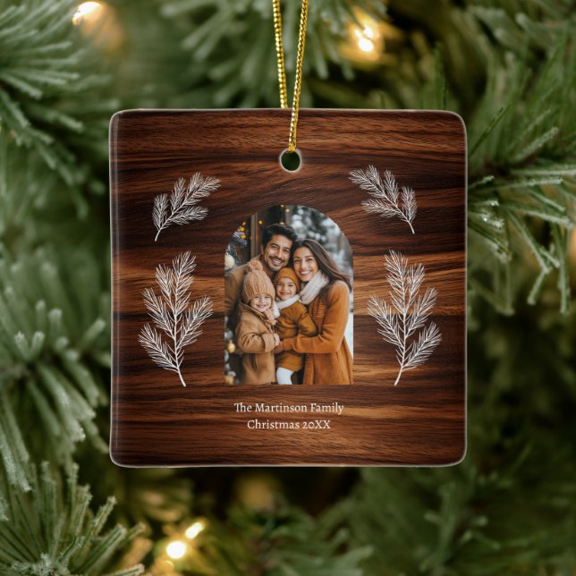 Arch Family Photo White Gräs Grenar Woodgrain Julgransprydnad Keramik (Träd)