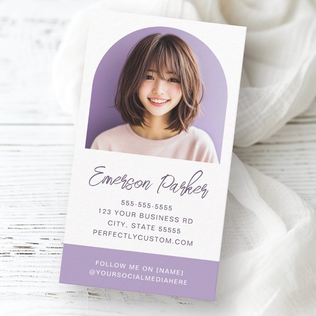 Arch-foto färsk och trendig lila eller färg visitkort (Arch photo fresh and trendy purple or any color business card)