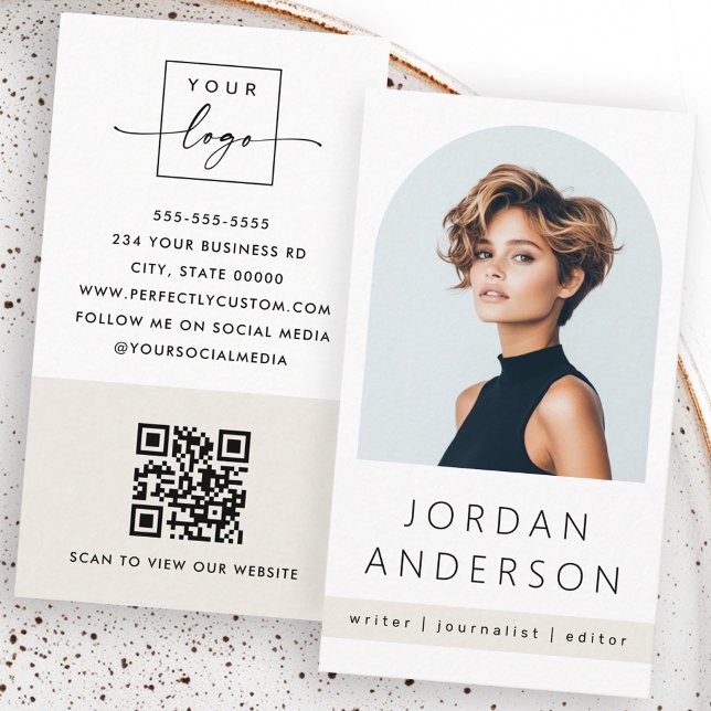 Arch-fotomodern minimal ljusstyrka än QR-logotyp Visitkort (Arch photo modern minimal light tan QR logo Business Card)