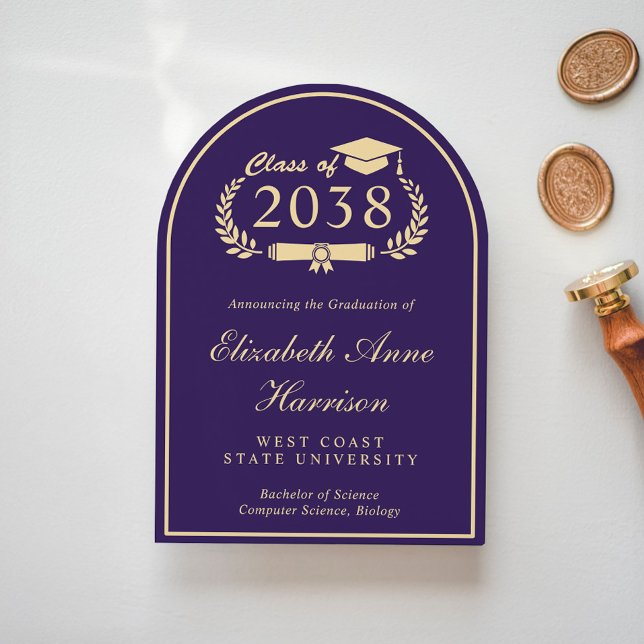 Arch Photo Lila College Graduation Notice Inbjudningar (An elegant arch-shaped college graduation announcement to celebrate the graduate's achievements)