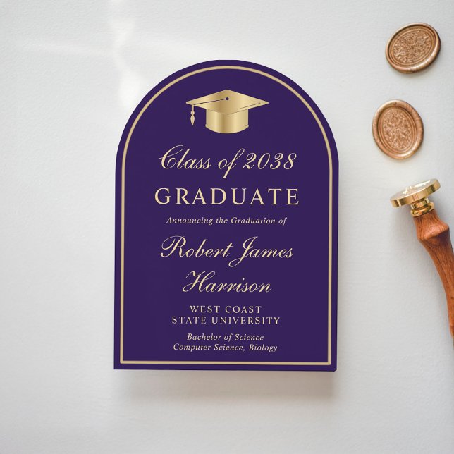 Arch Photo Lila Guld Studenten meddelande Inbjudningar (Share the pride and excitement of your graduate's achievement with friends and family near and far)
