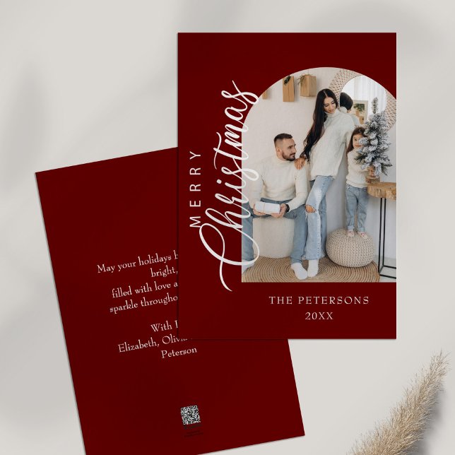 Arch Shape Burgundy Photo jul Hälsning Julkort (Arch Shape Burgundy Photo Christmas Greeting Holiday Card on a white table)