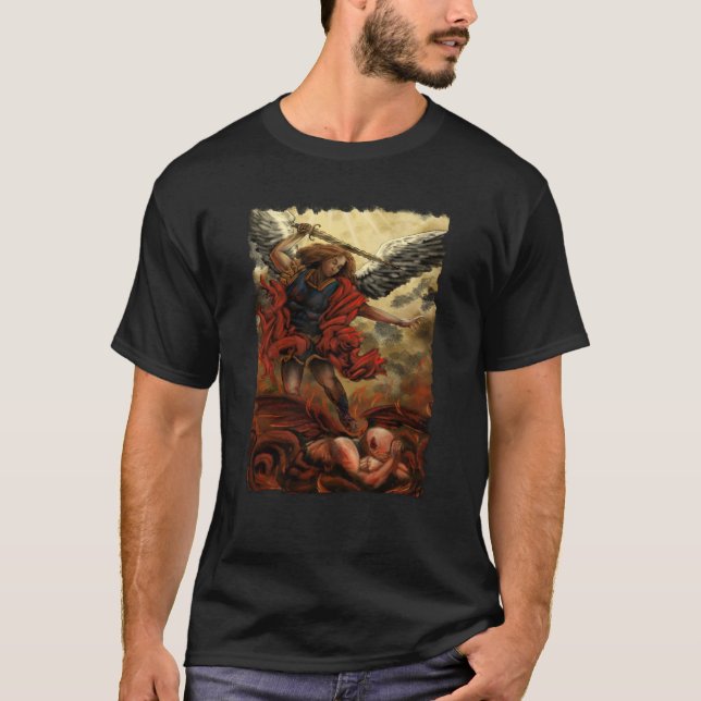 Archangel Michael Defeats Demon in Fire T Shirt (Framsida)