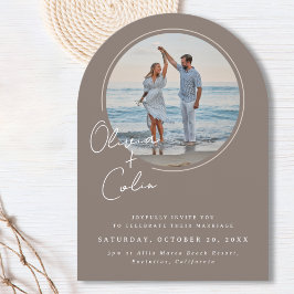 Arched Photo Casual Script First Names Wedding Inbjudningar