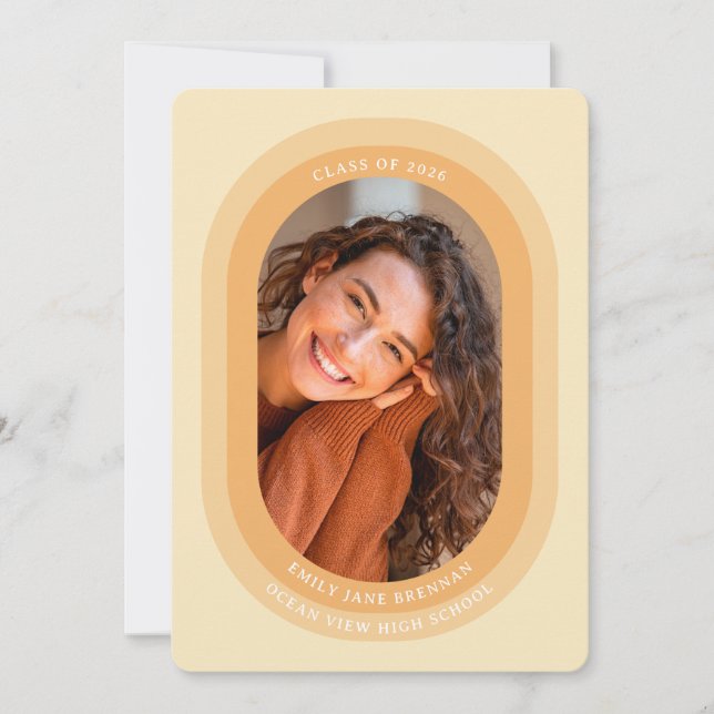 Arched Photo Graduation Announcement Card Meddelande (Framsida)