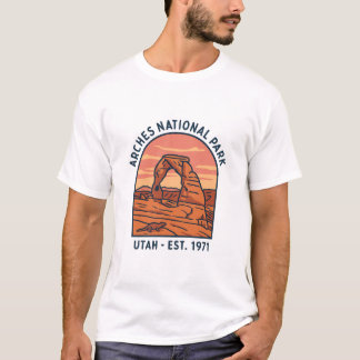 Arches Delicate Arch Vintage Utah Desert Park T Shirt