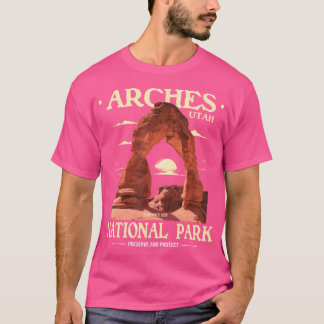 Arches National Park - Retro Hiking Camping Älskar T Shirt